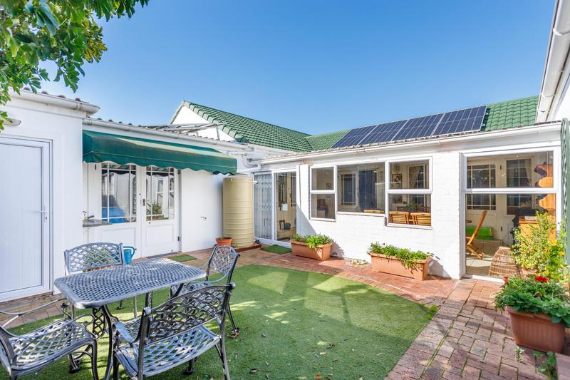 3 Bedroom Property for Sale in Pinelands Western Cape
